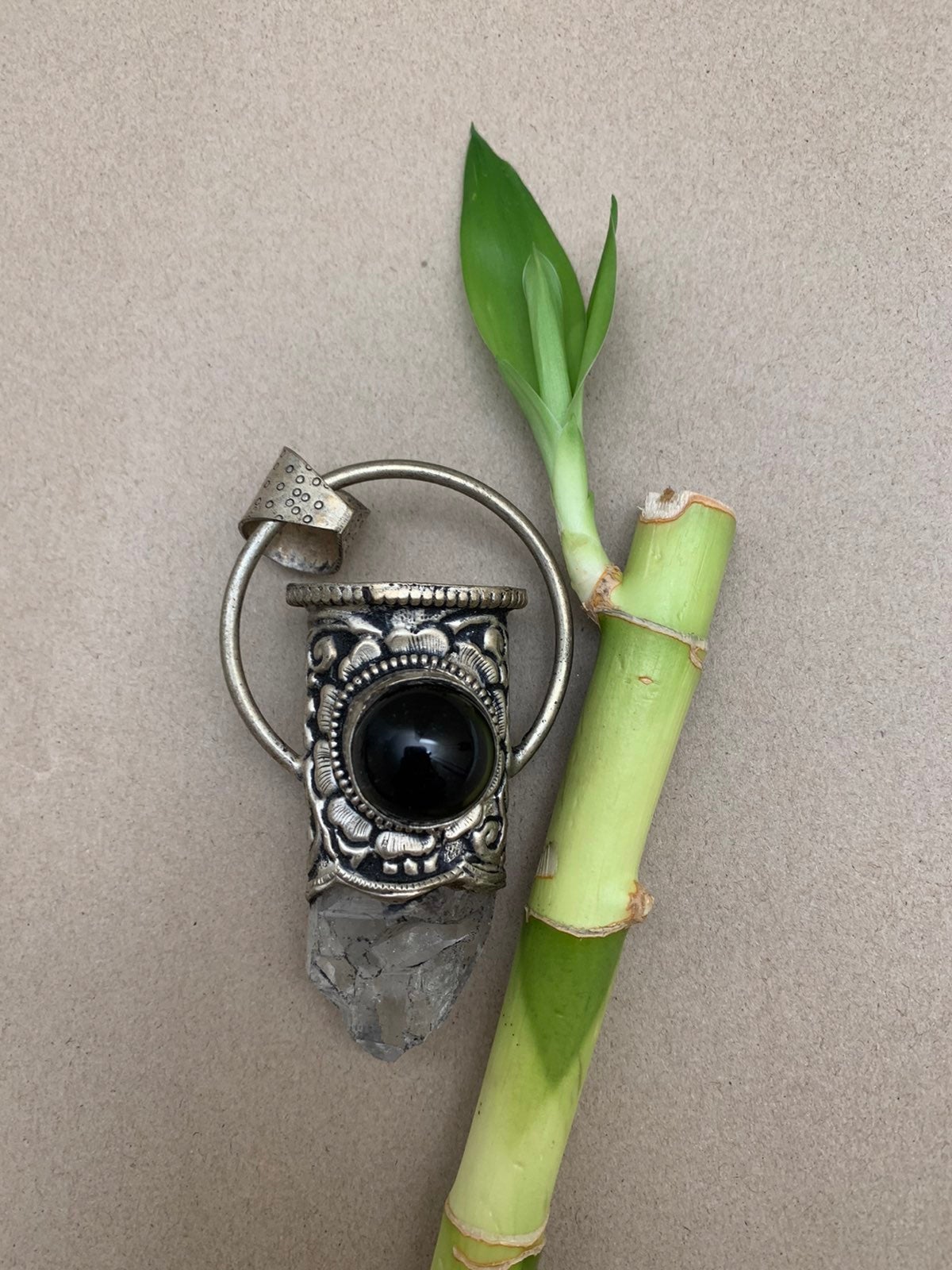 Healing pendant