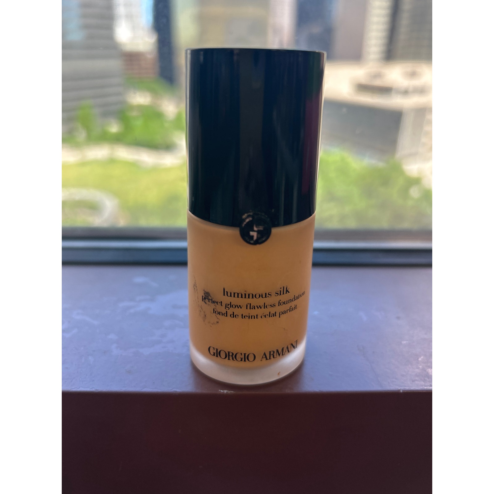 Giorgio Armani Luminous Silk Foundation