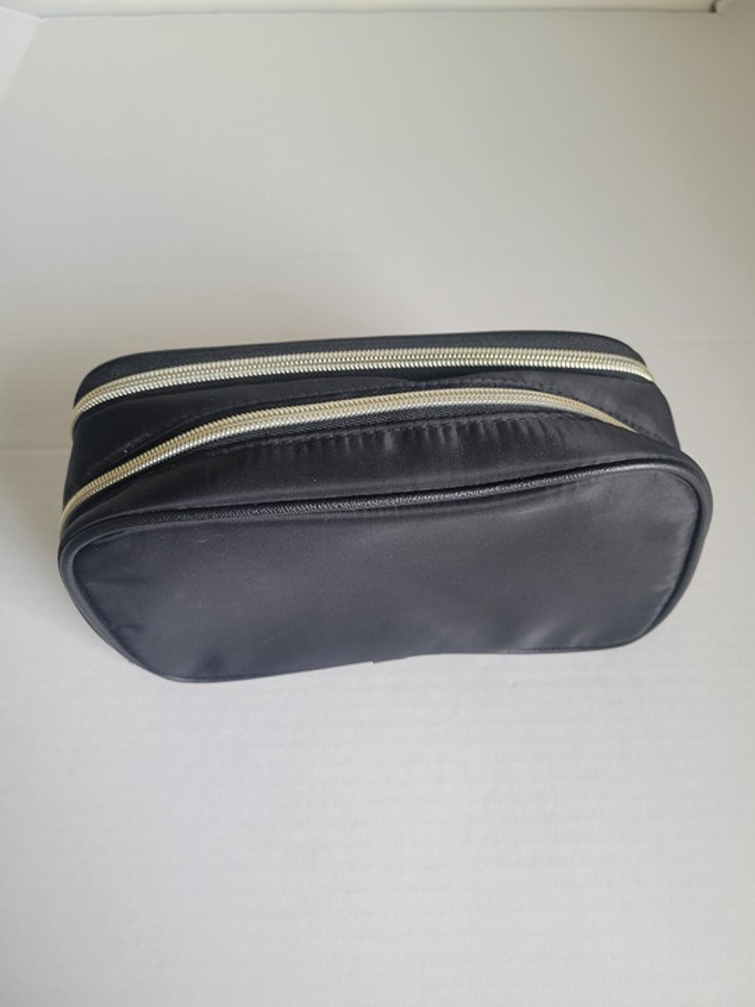 Kestrel makeup case