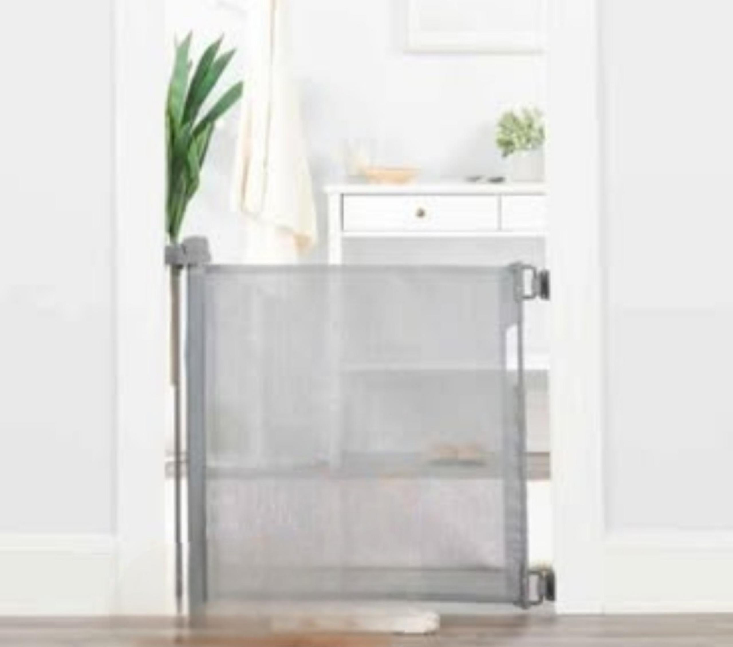 Regalo Pet Retractable Mesh Dog Gate,