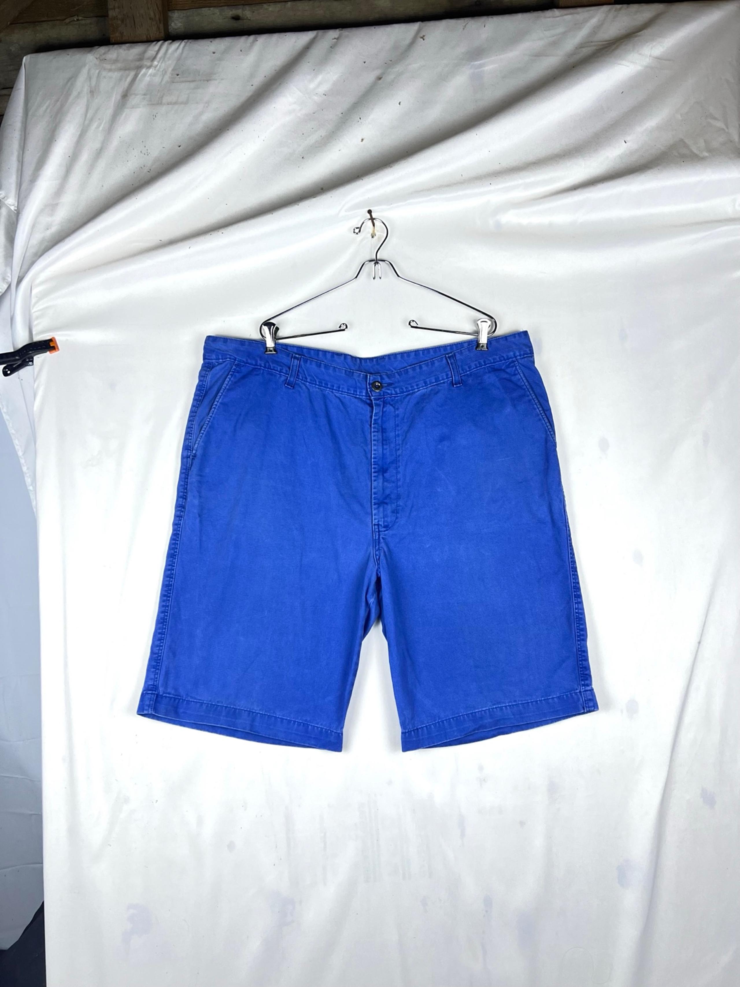 Levi’s baby blue big and tall casual shorts in mens 42