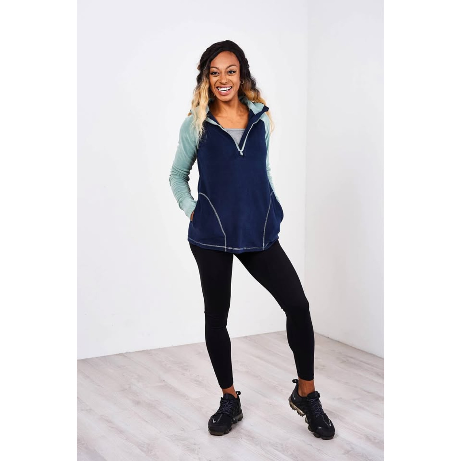 Latched Mama Women’s Zip Fleece Nursing Pullover Sz 1X