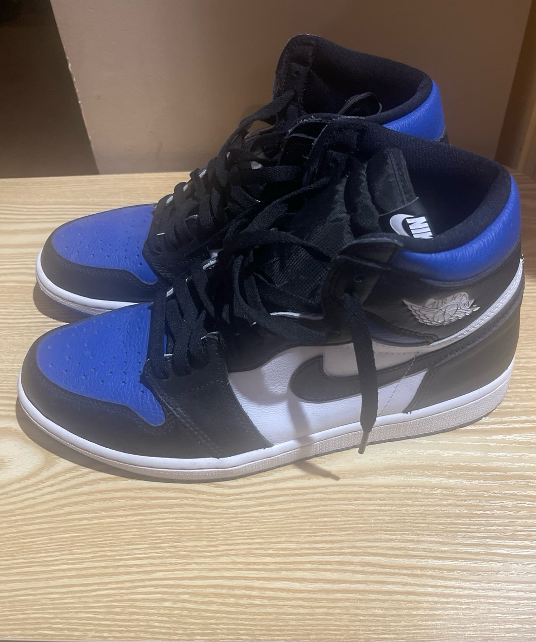 Jordan 1 high top blue and black