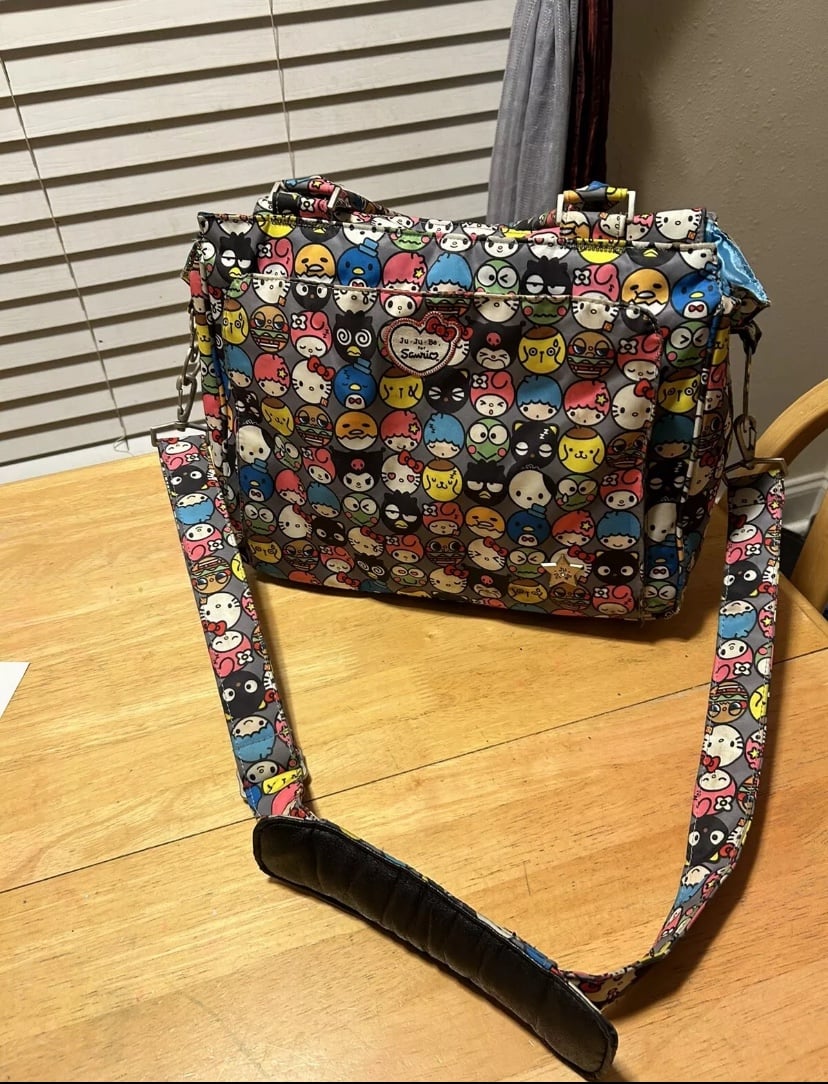 Rare Hello kitty JuJu Be diaper bag