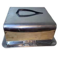 VTG Cake Taker Carrier Square Chrome