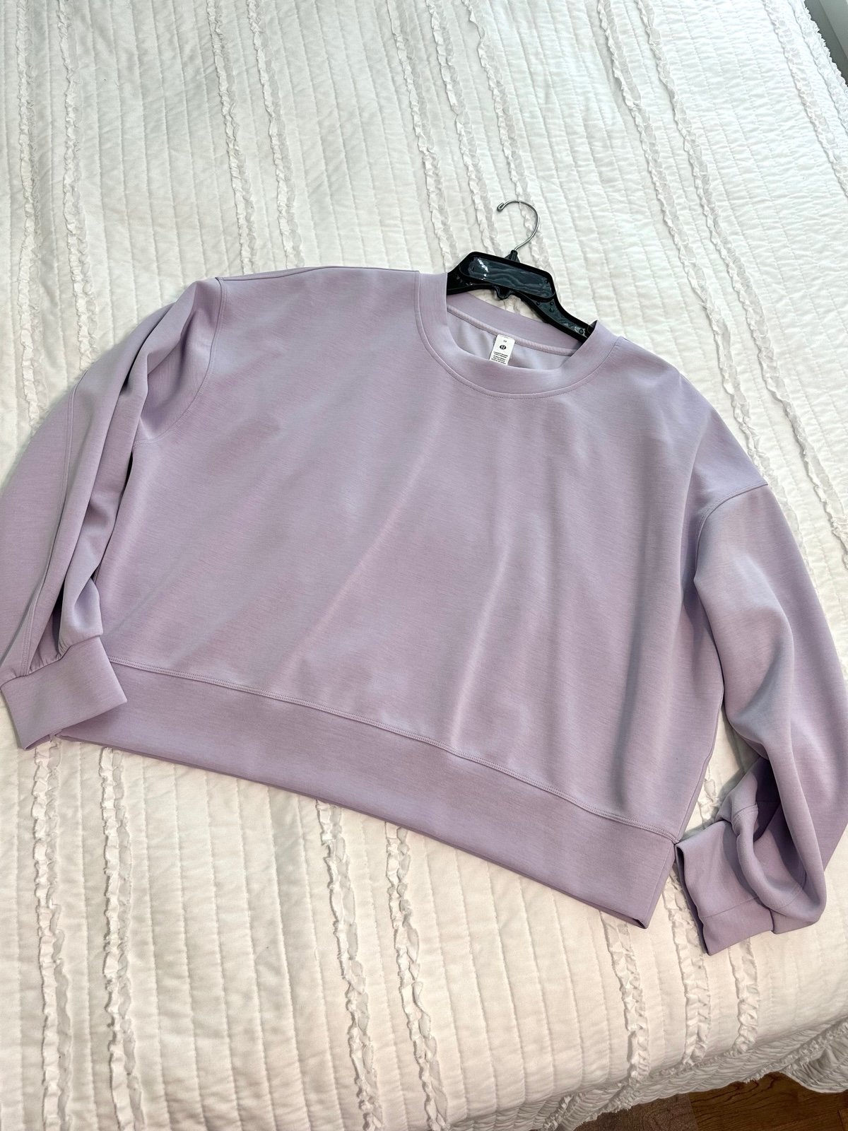 Lululemon Softstreme Perfectly Oversized Cropped Crew Purple Lavender Size 10