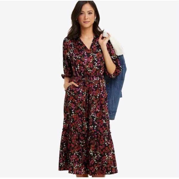 Draper James Size M Martina Elbow Sleeve Tiered Peasant Dress Dark Floral Black