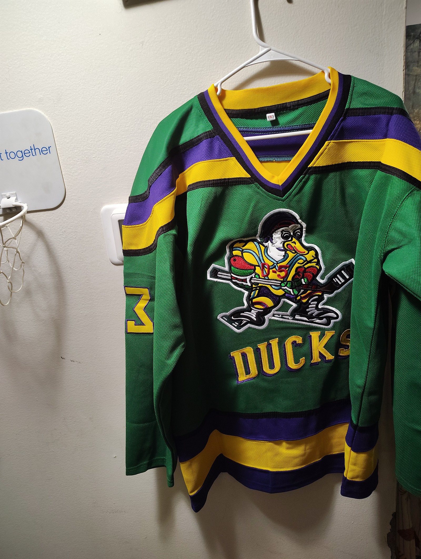 Mighty Ducks - Goldberg - #33 Men's XL Hockey Jersey