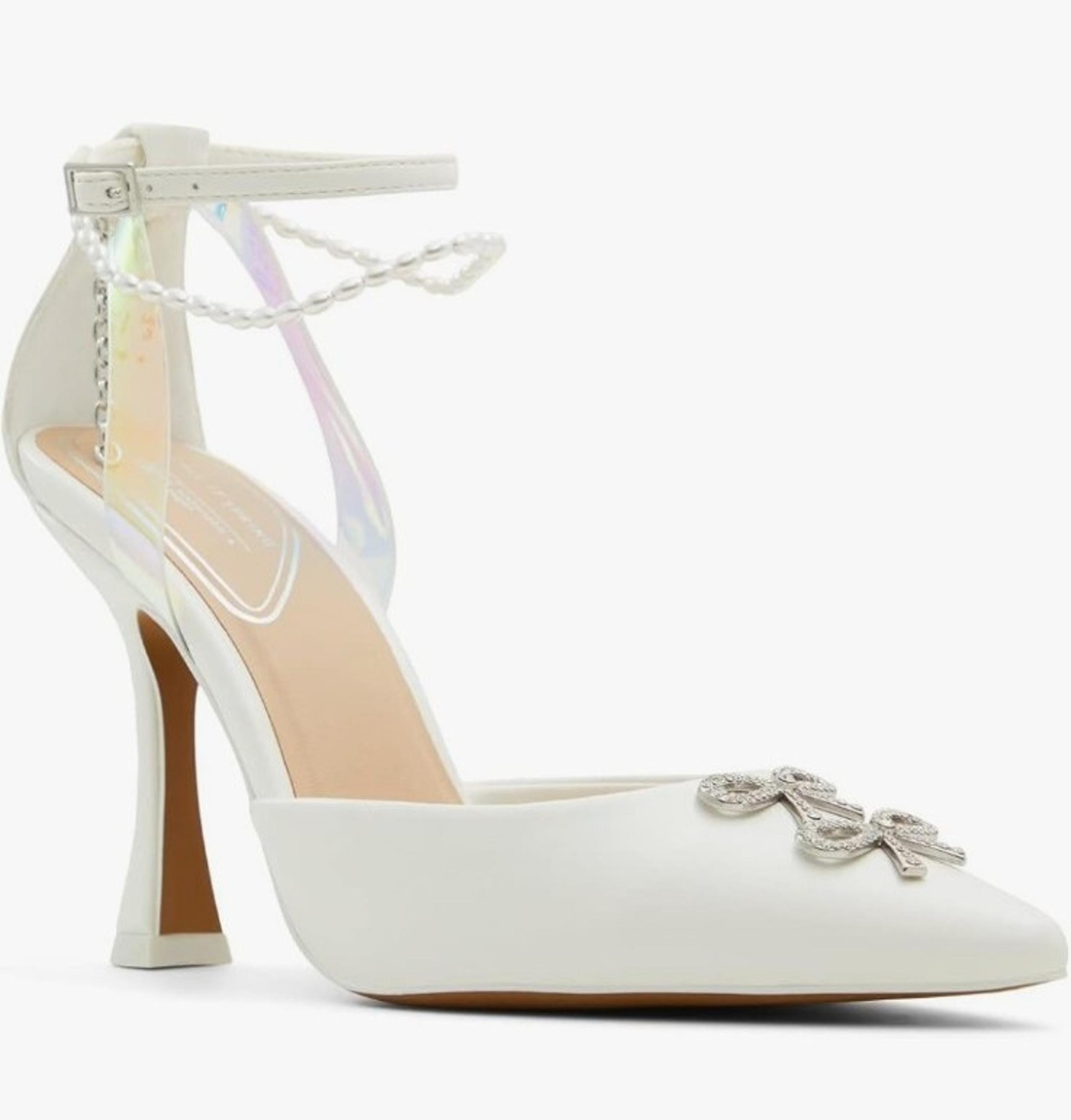NEW! Women's Call It Spring White High Heel Pumps, Size 10