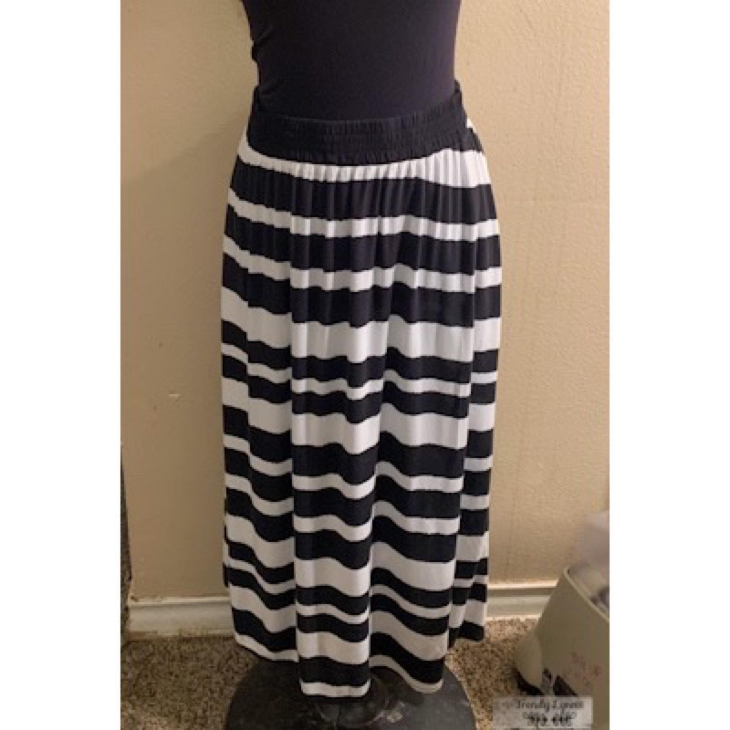 ava and viv• striped maxi skirt