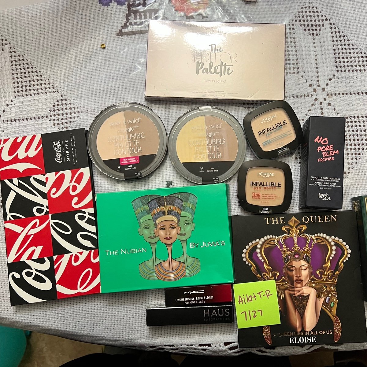 Make up bundle