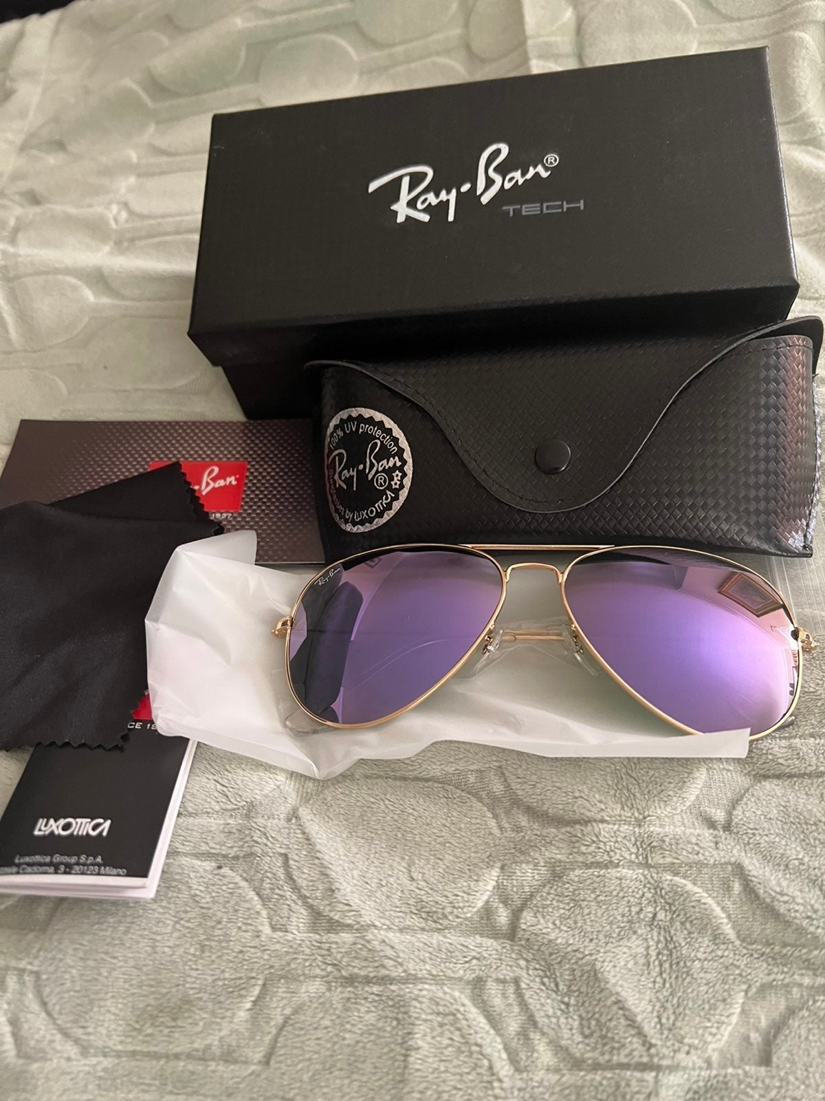 Ray-Ban