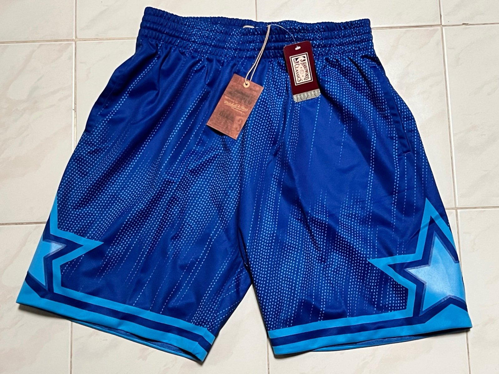 115 NWT Mitchell & Ness NBA Monochrome Swingman Blue Shorts Magic 1994 Men L