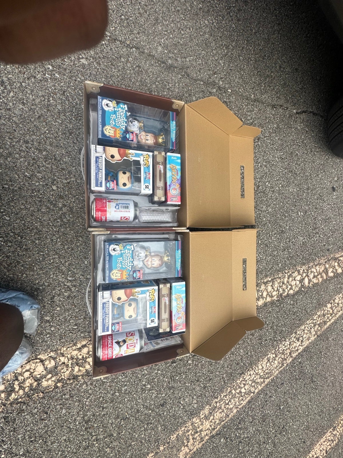Funko fun on the run traveler edition 1 BOX ONLY