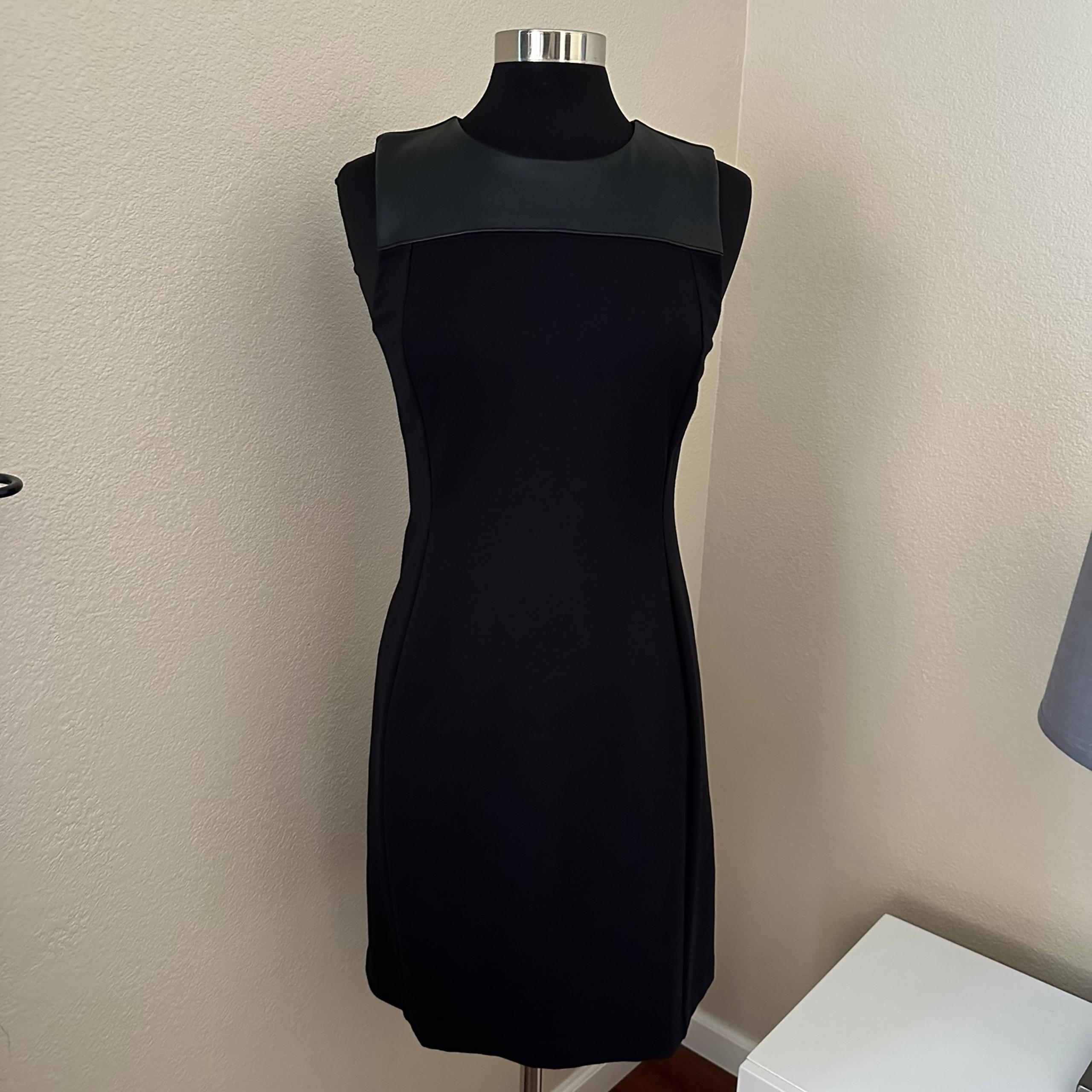 NWT Ann Taylor Women Black Stretch Sleeveless Sheath Fox Leather Dress Size 8P