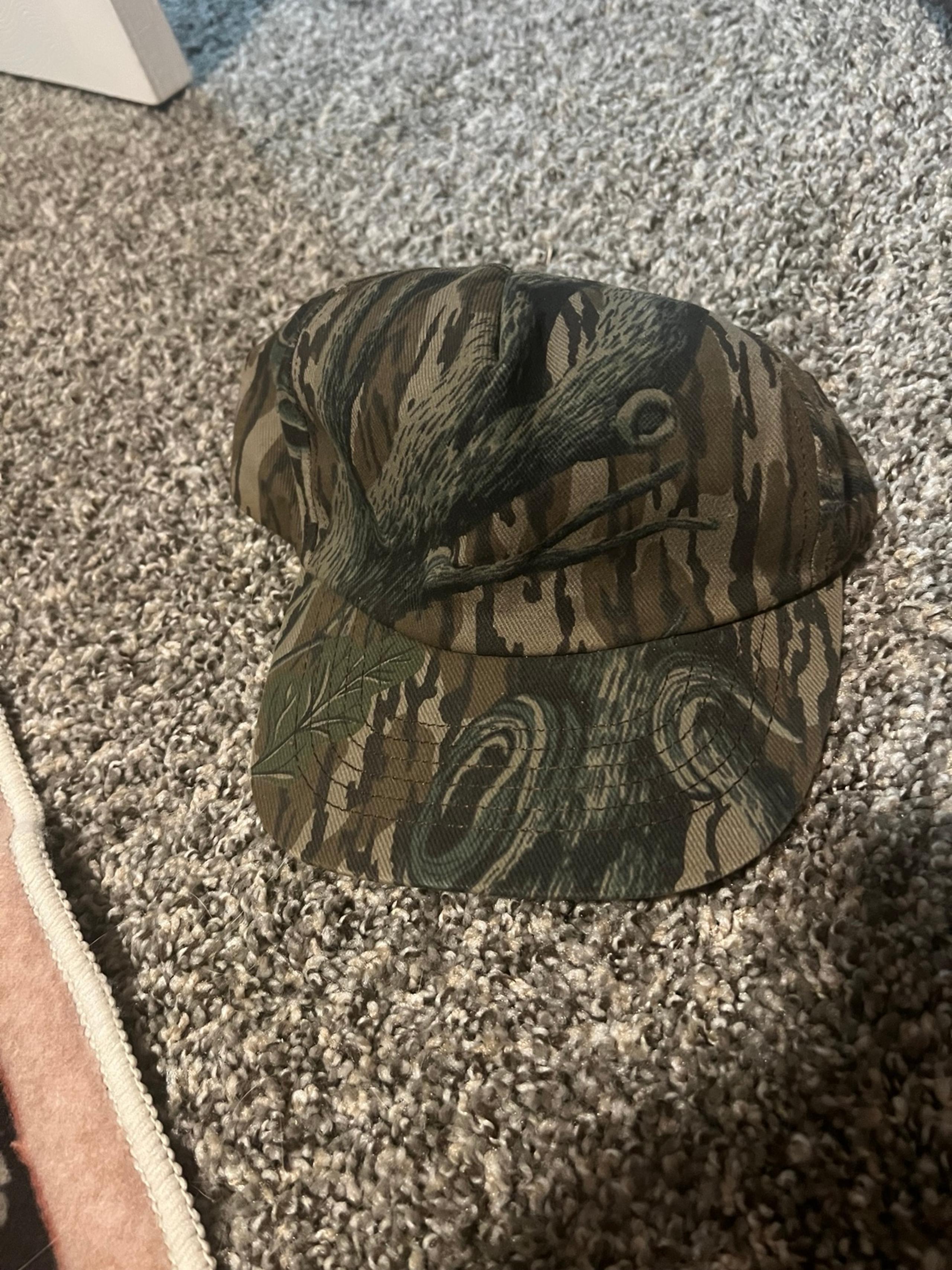 Vintage Mossy Oak Treestand Hat