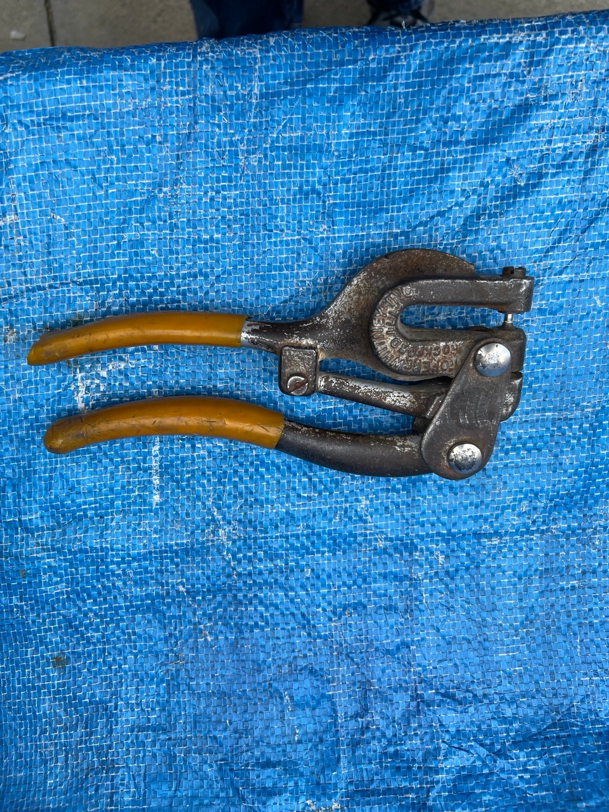 Roper Whitney sheet metal punch