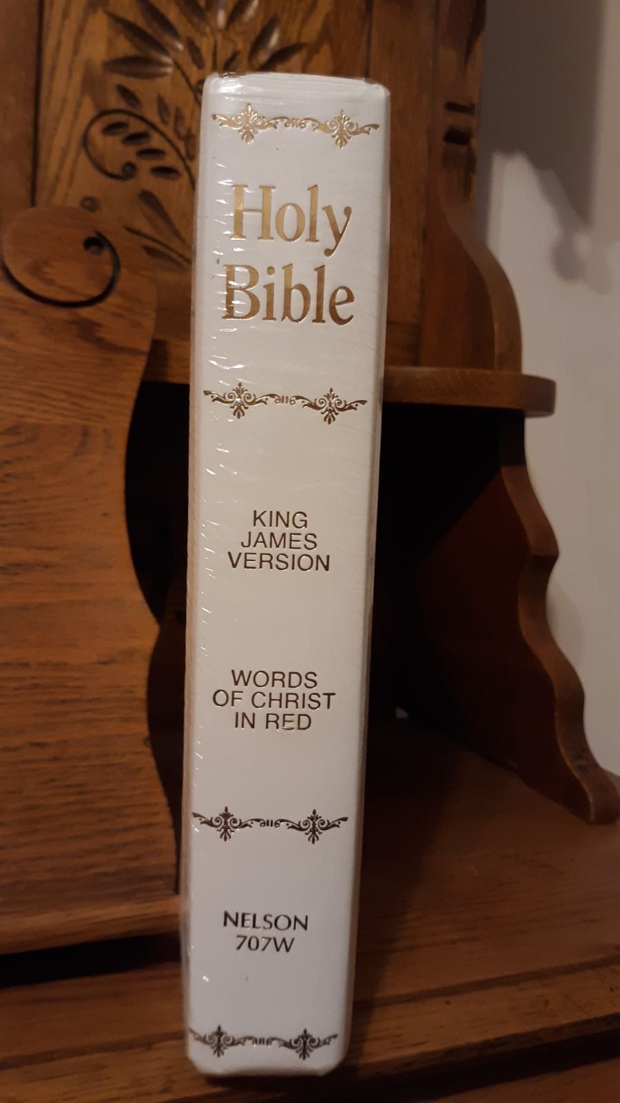 HOLY BIBLE KJV RED LETTER PRESENTED BY U A LOCAL 491 ROANOKE VA.