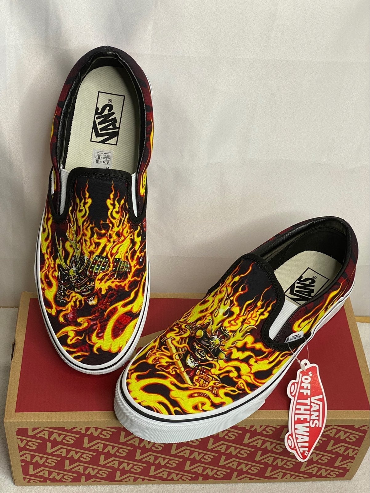 Vans Classic Slip-on Samurai Rising Sz10
