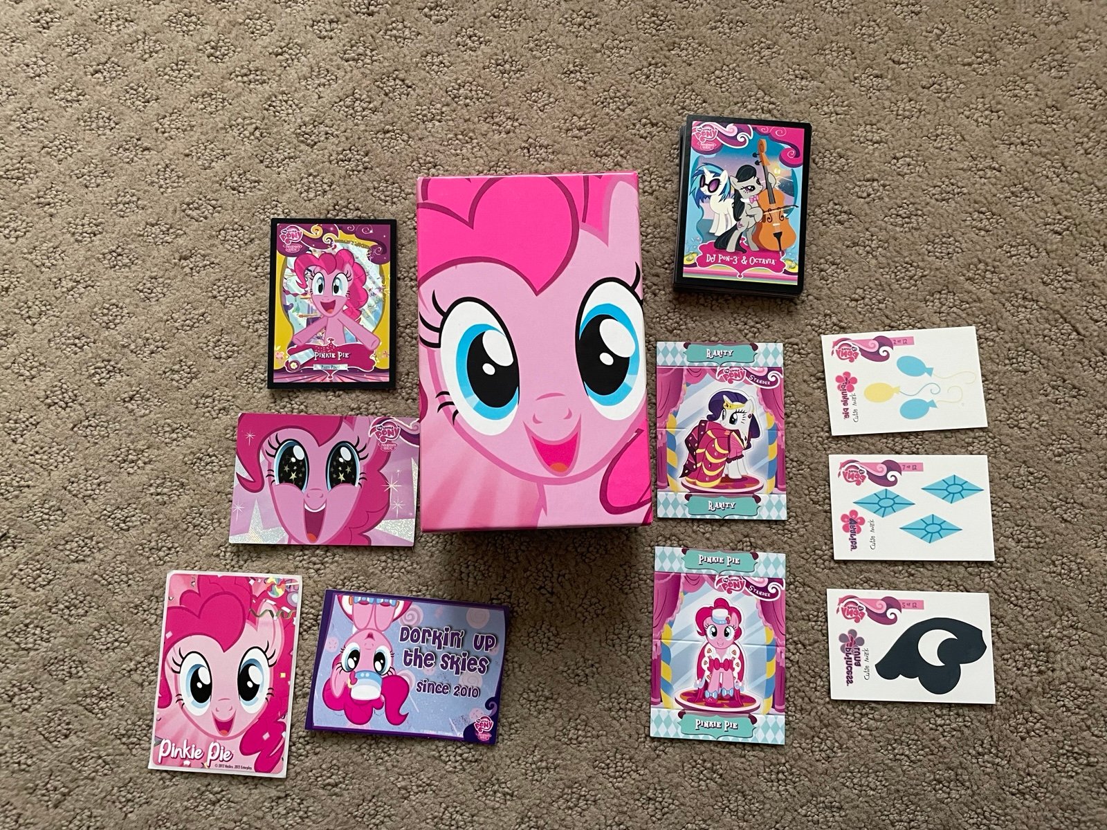 My Little Pony Enterplay Pinkie Pie Collectors Box and Series 1 foil card F36