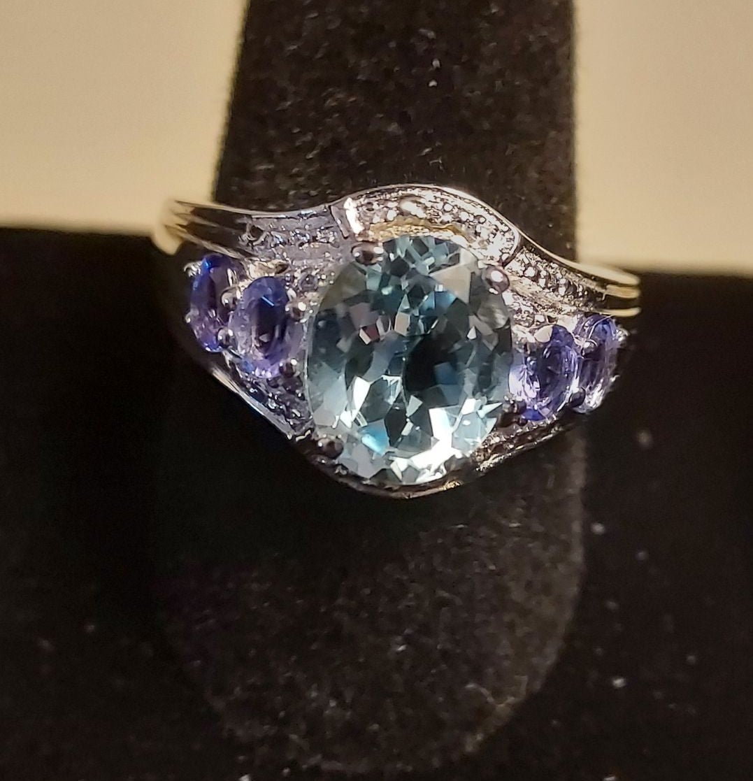 Topaz and Amethyst gemstone ring