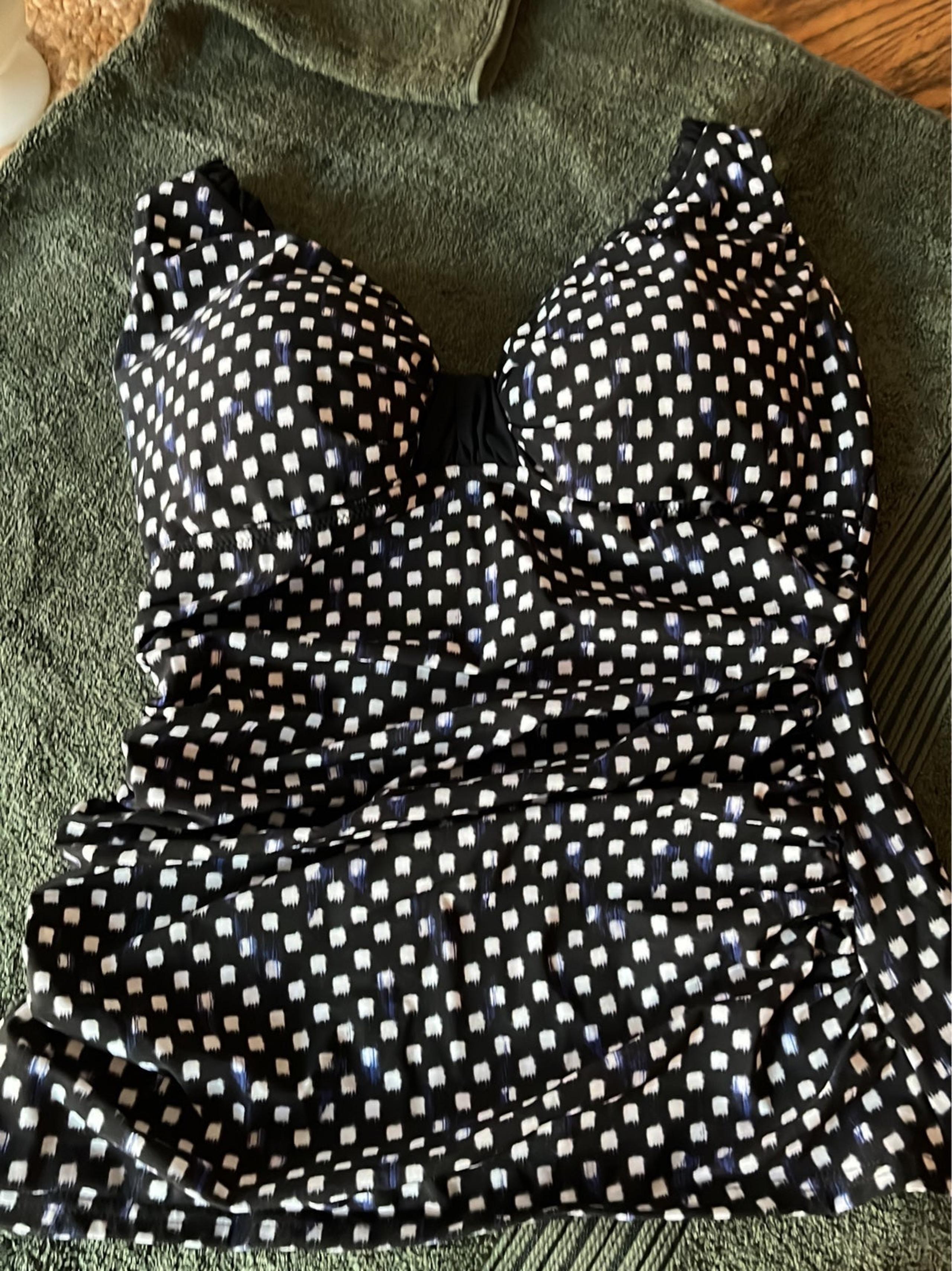 womens swimsuits