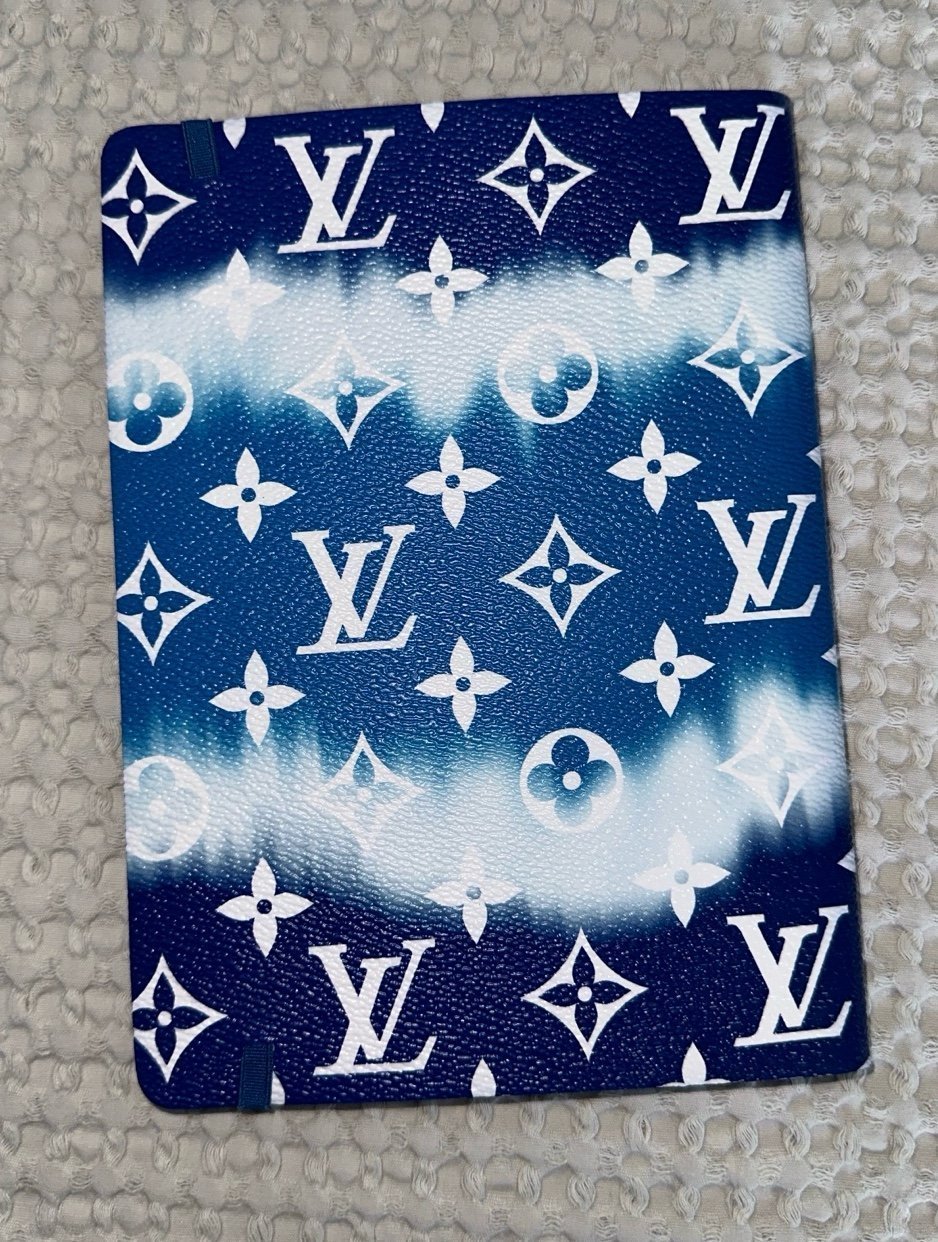 Louis vuitton limited edition brand new clemence escale notebook