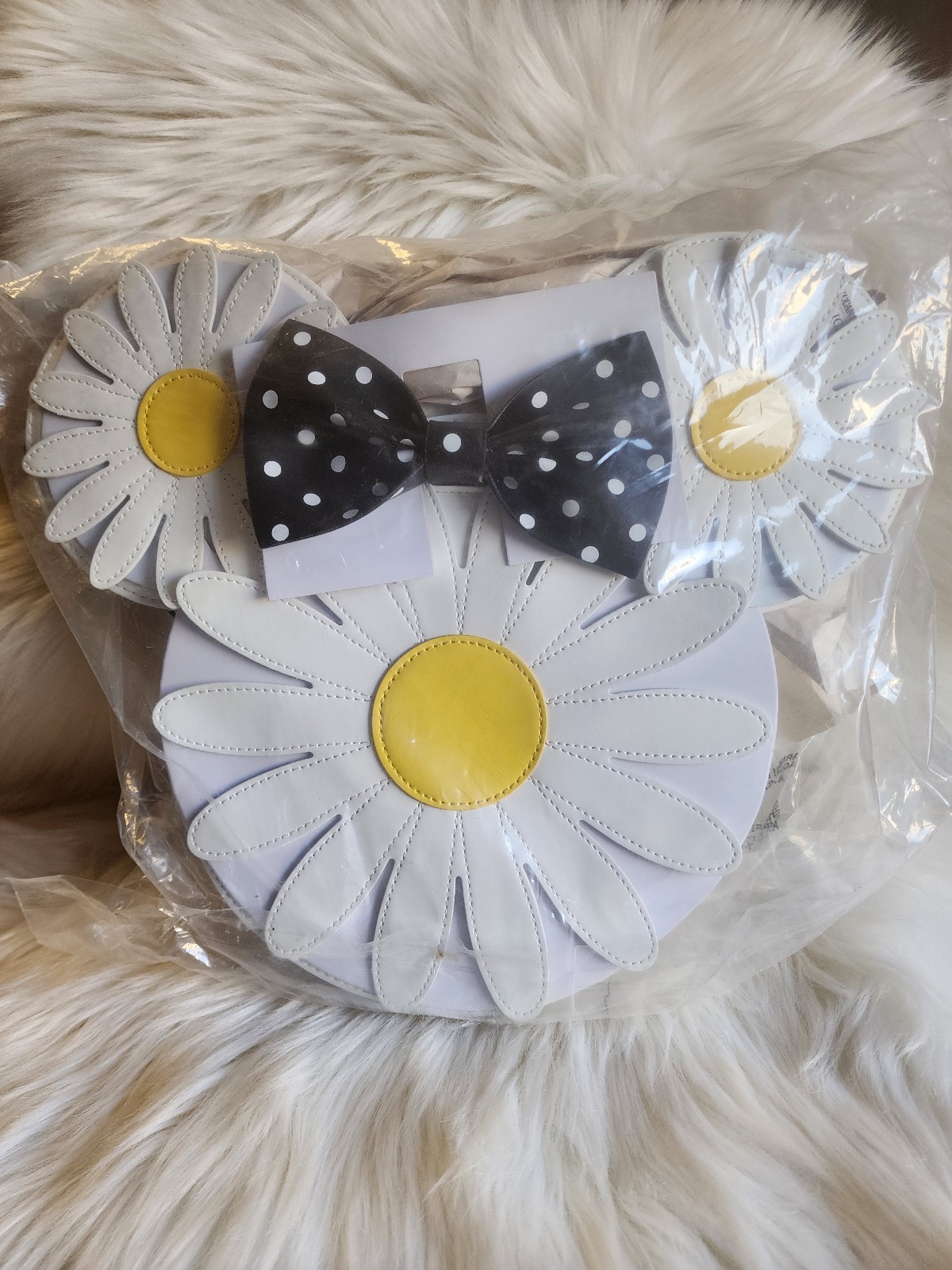 Loungefly Disney Minnie Mouse Daisy Crossbody Bag