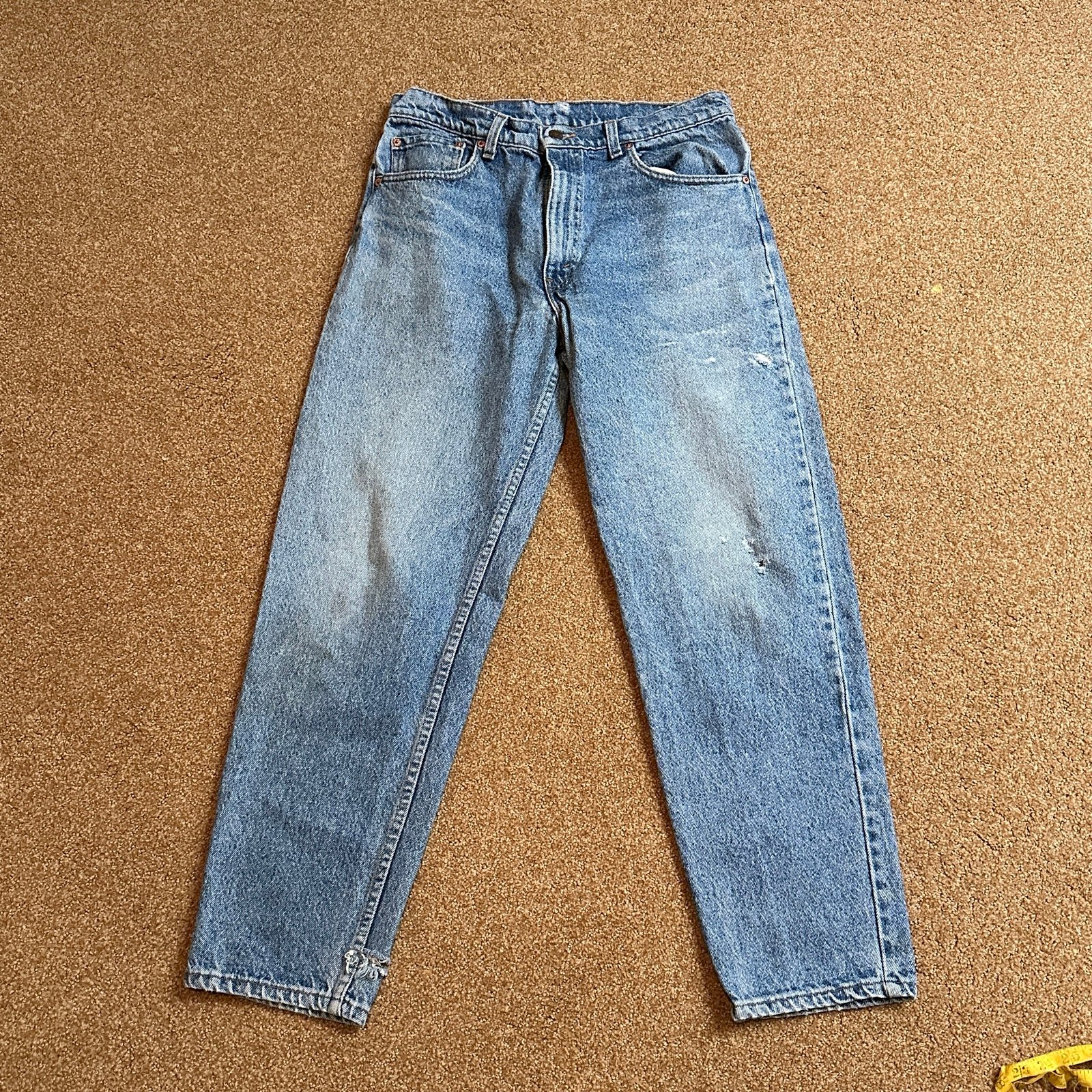 Vintage Levis 550 90s Made in USA Distressed Jeans 33x29