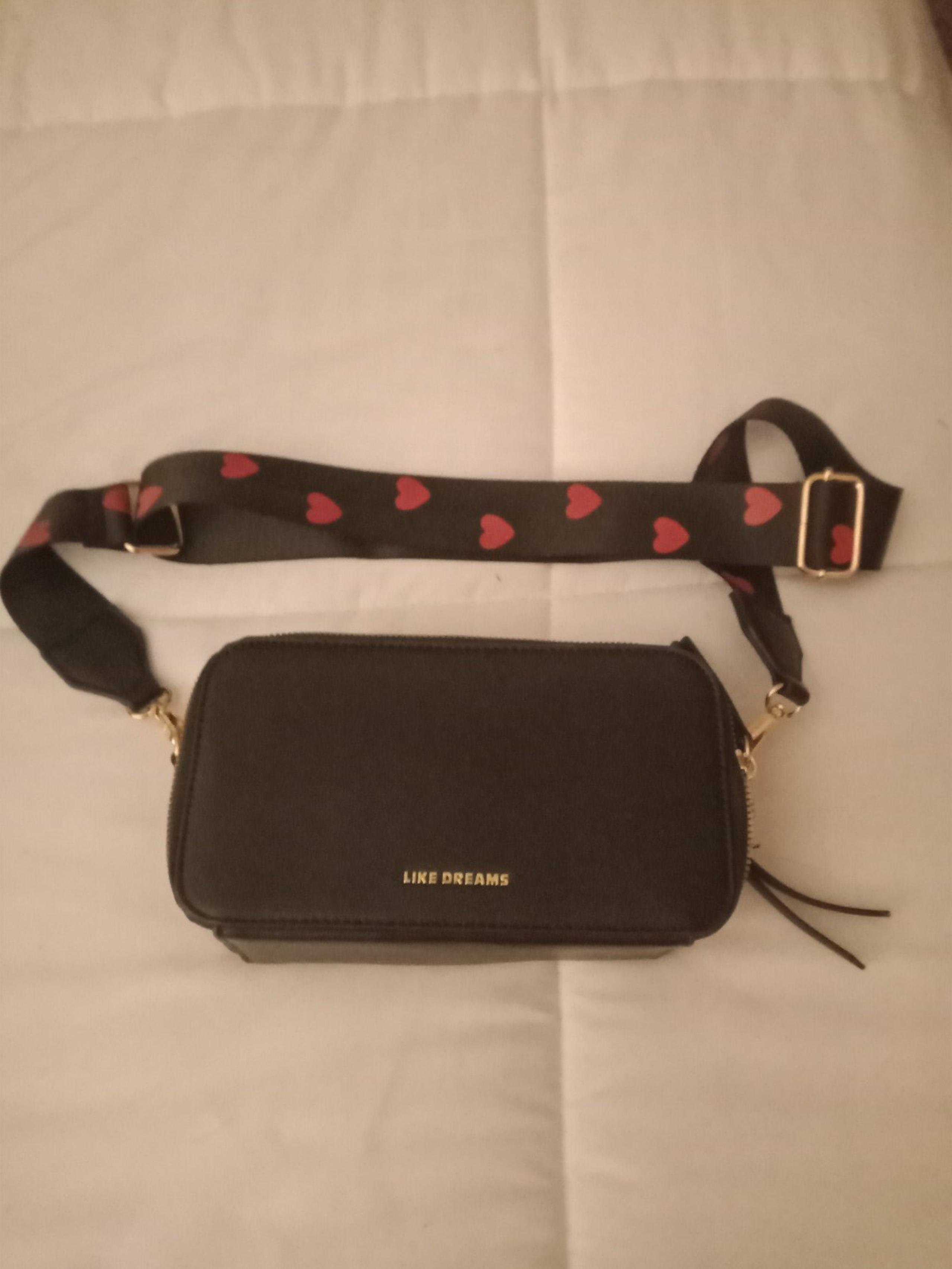 Like Dream Crossbody Heart Bag!! New!