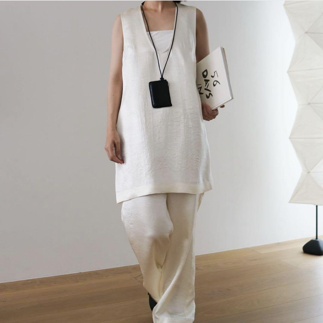 卸し売り購入 tunic satin acetate wrinkle aere with Tunic tags トップス