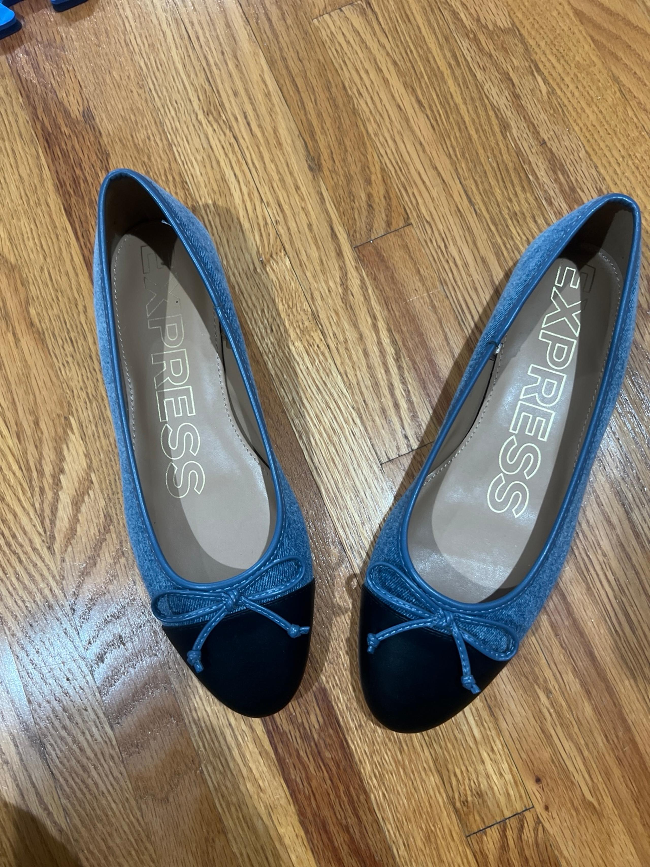 NWOT denim/black Express ballet flats