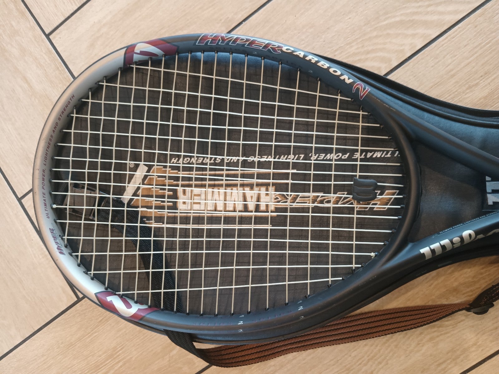 Wilson 3.3 Hyper Hammer Carbon Series 2 Grip 4 1/2 Tennis Racquet