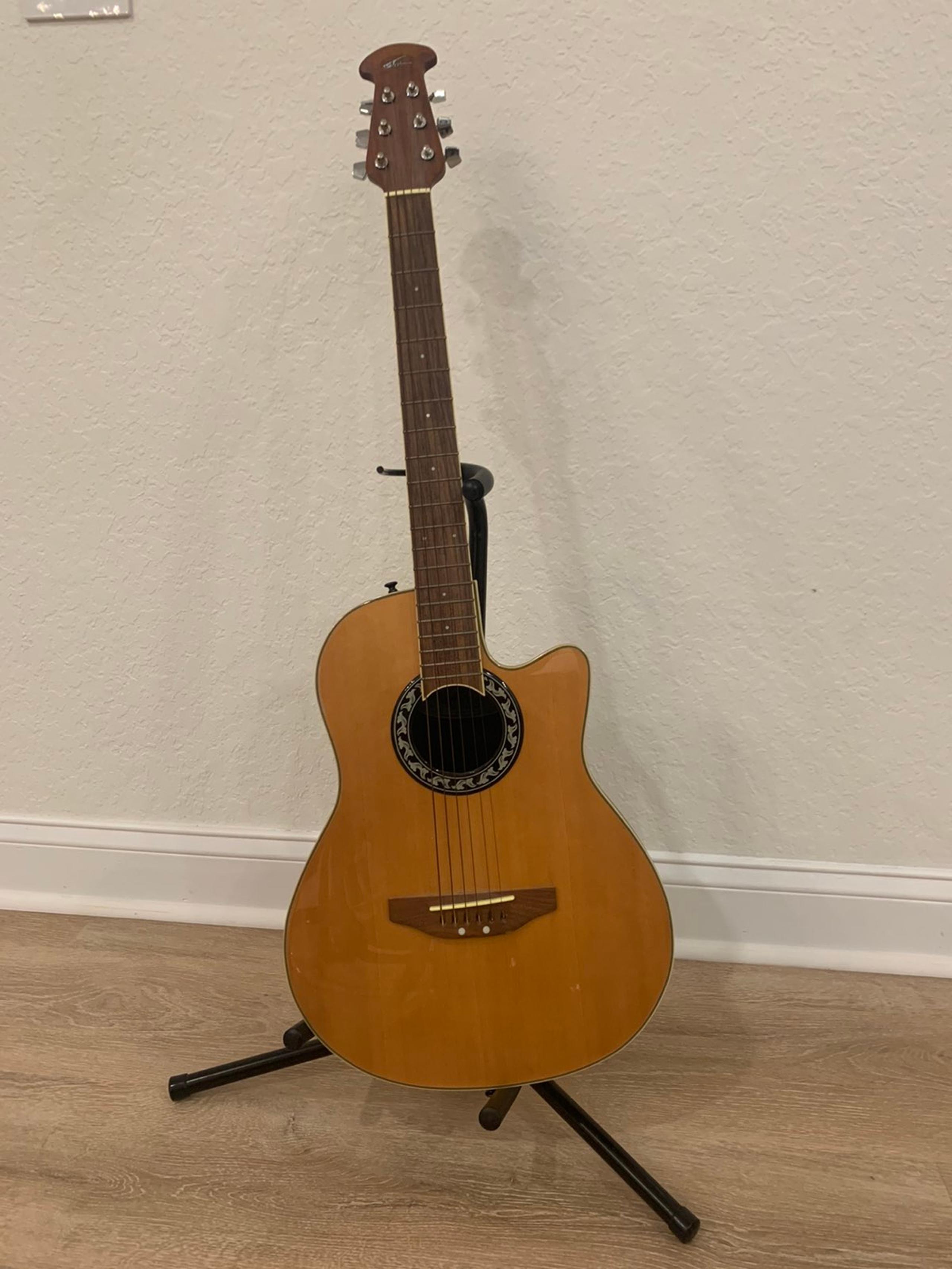Acoustic Guitar