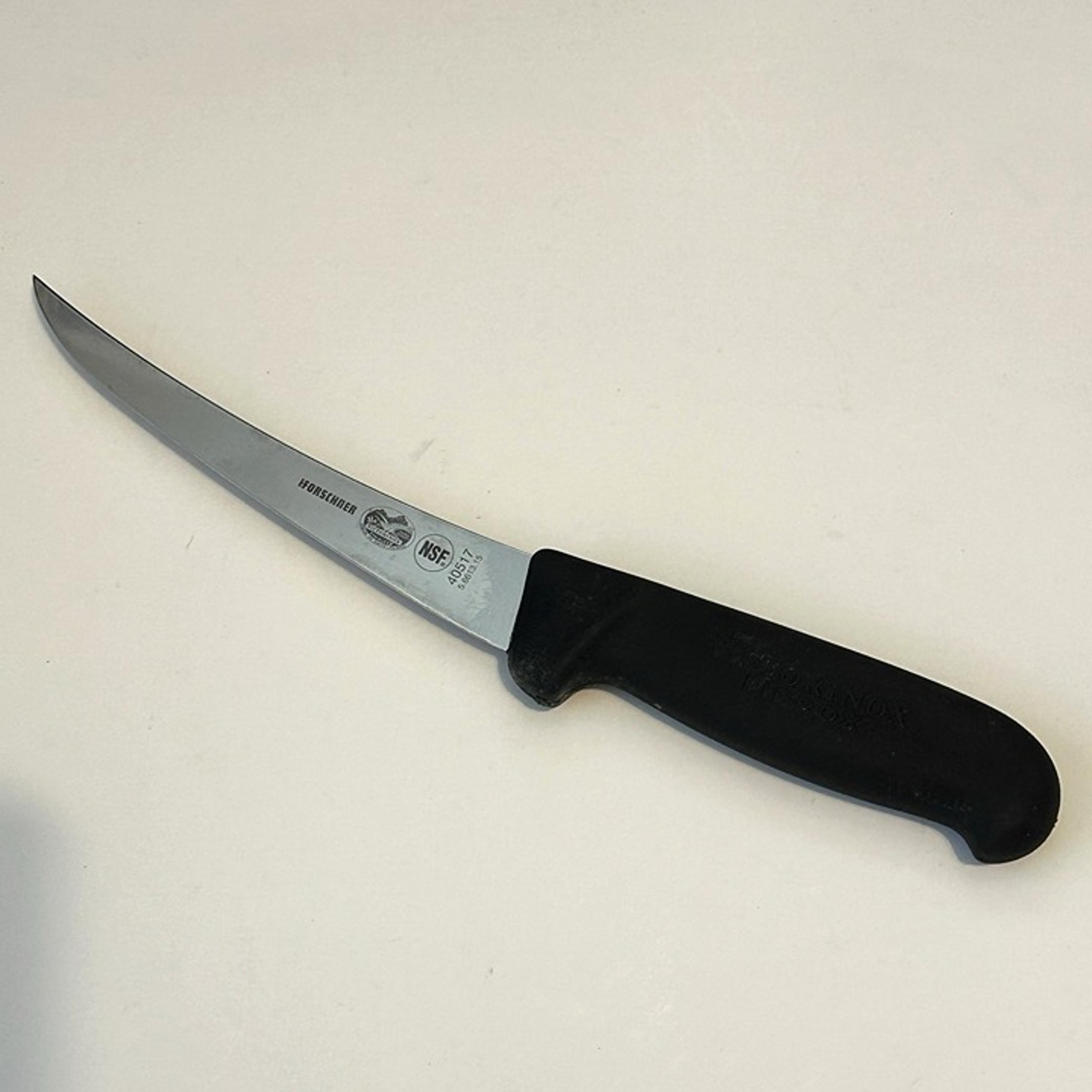 Victorinox Forschner 6" Curved Boning Knife Fibrox Handle 40517 USED