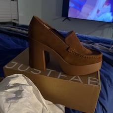 heels size 6’5