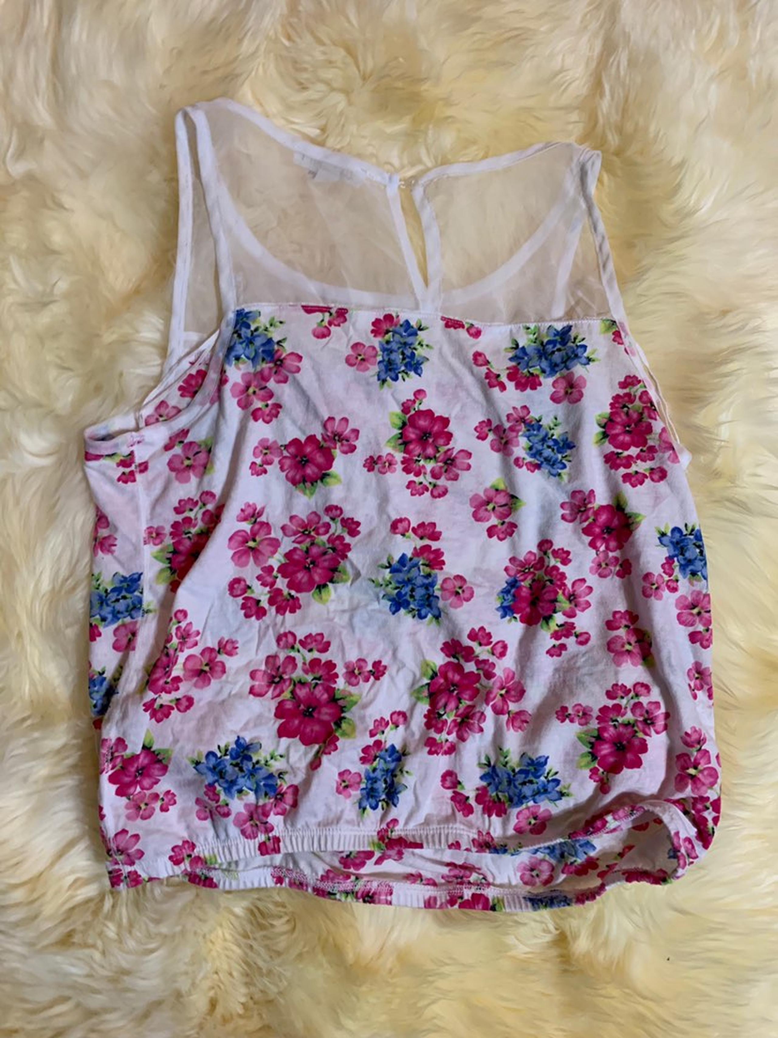 Aeropostale Floral Tank Top Size Medium