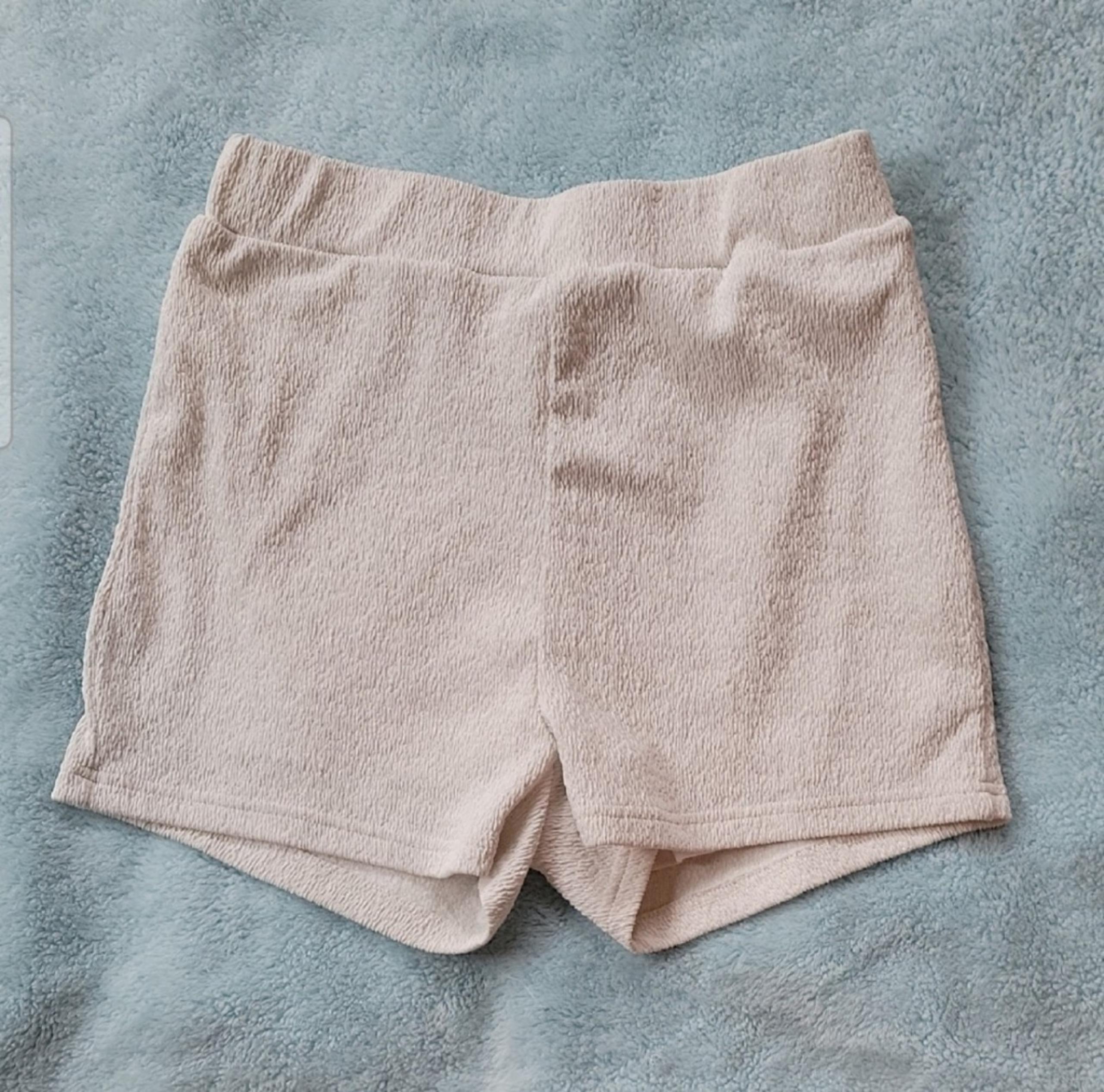 SHEIN Shorts Womens Medium White