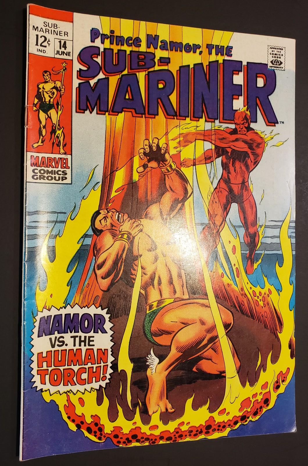 Sub-Mariner 14 (1969) - Namor vs the Human Torch Marie Severin artwork FN/VF