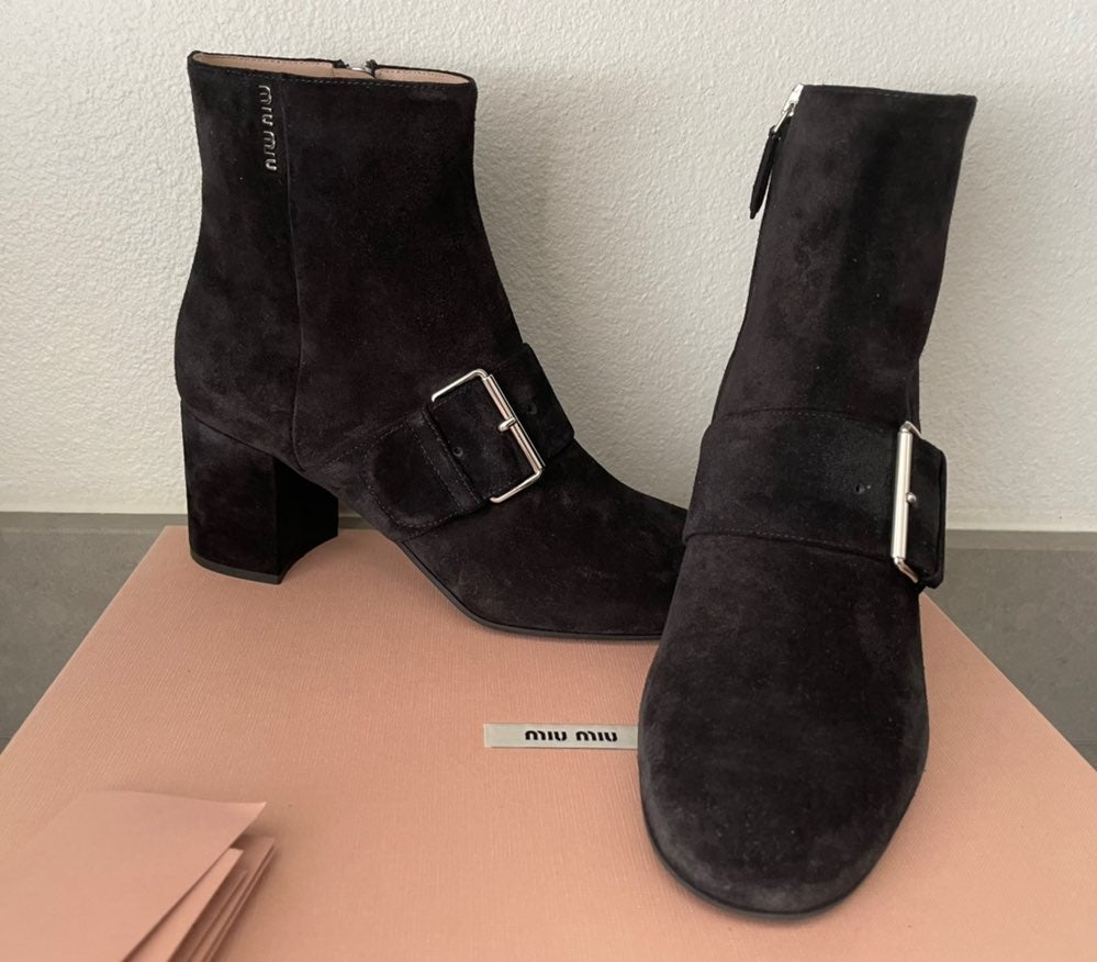 Authentic Miu Miu black suede boots, size 38