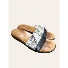 Gentle Souls Snake Print Leather Slide Sandals Size 8