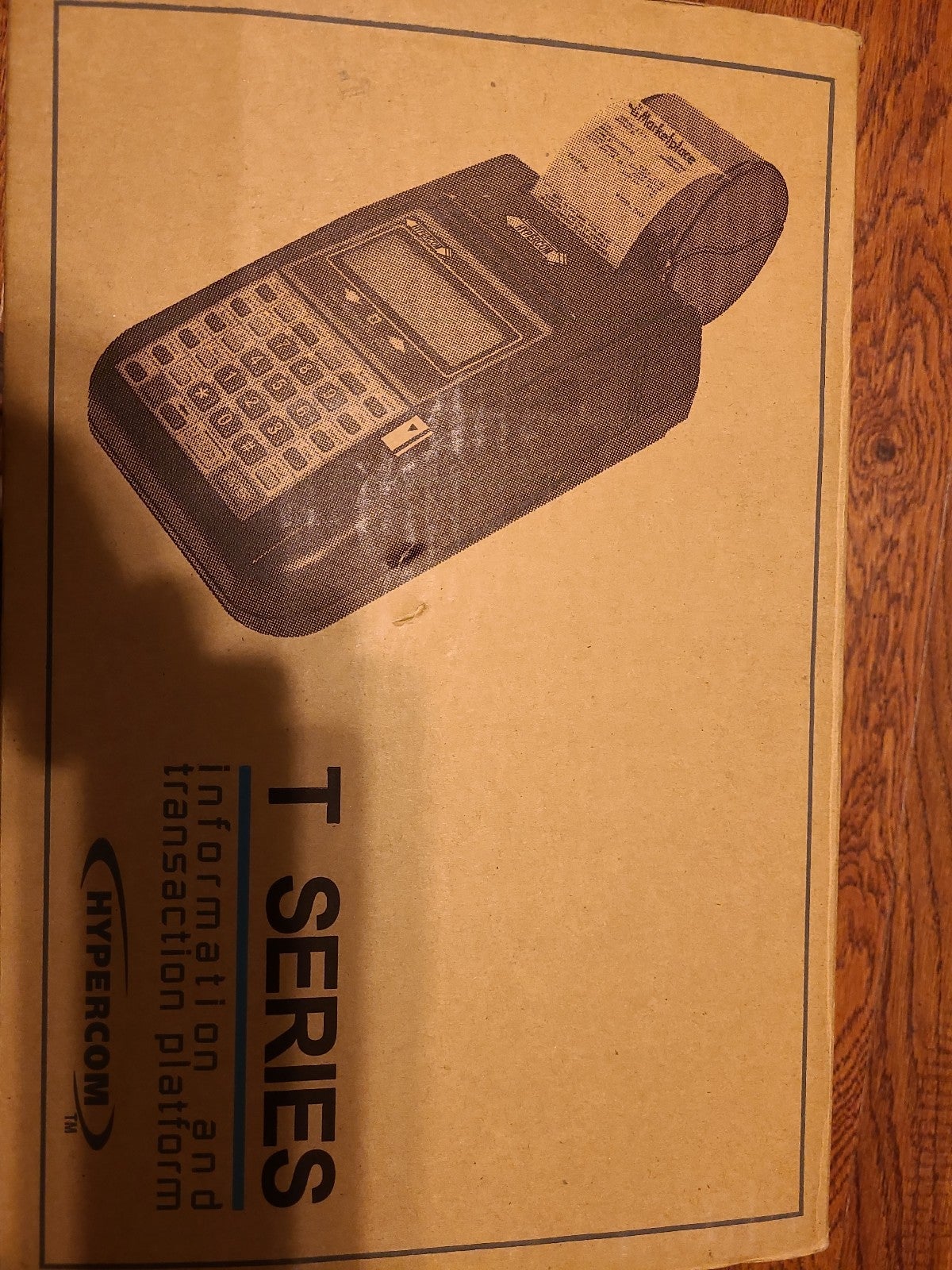 Hypercom T7Plus Information and transaction platform