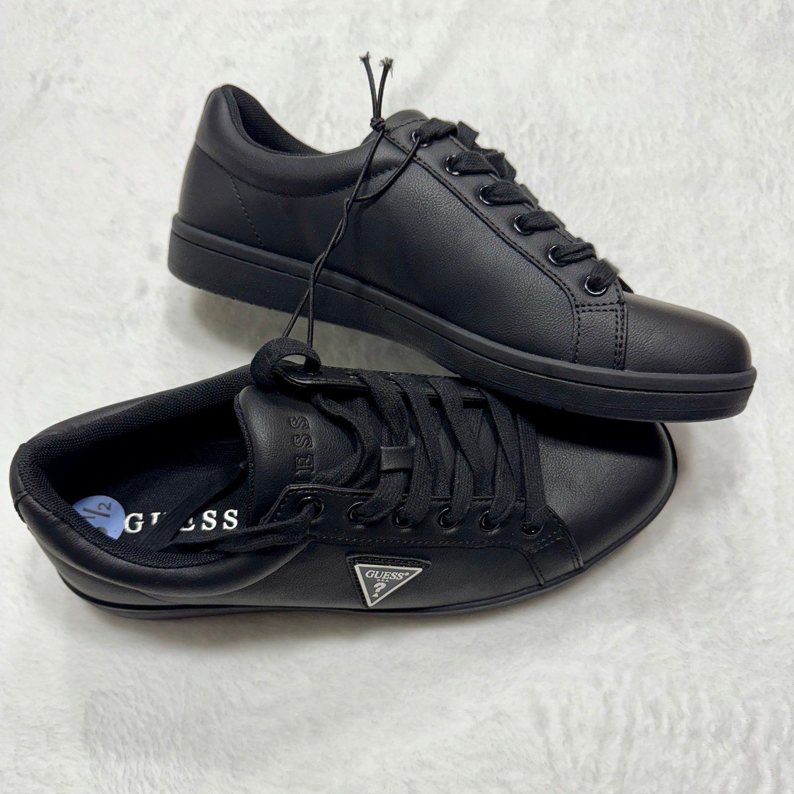 Guess Mens 8.5 New Fashion Sneakers