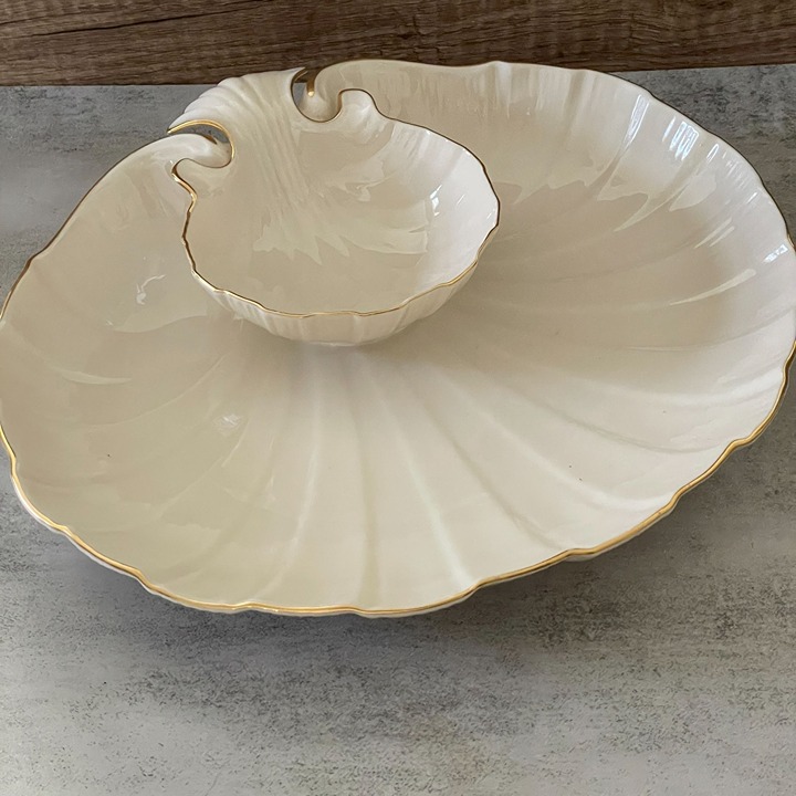 Lenox Aegean Seashell Collection Cream Porcelain Gold Trim One-Piece Bowl 12