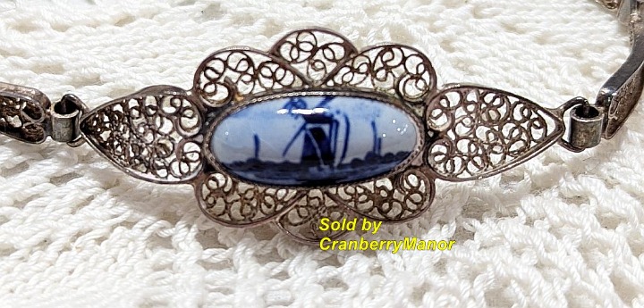 Delft Silver Filigree Porcelain Bracelet