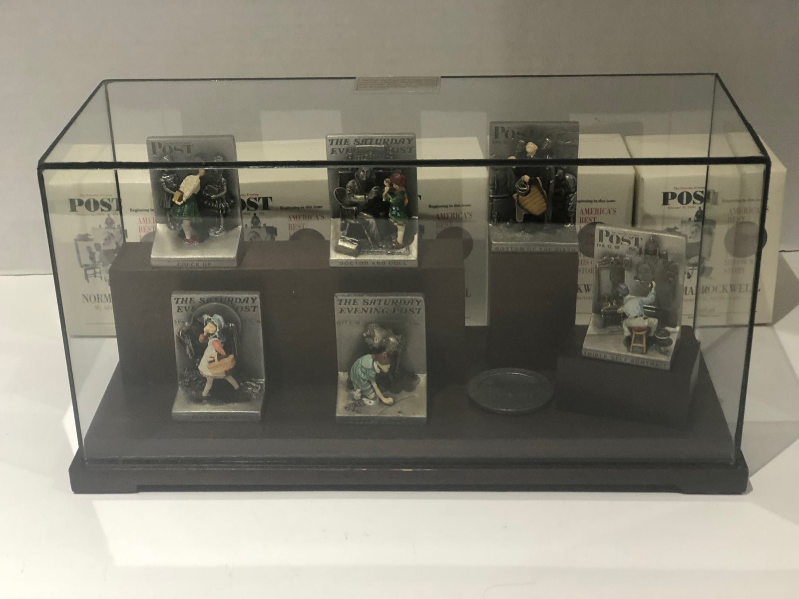 Norman Rockwell Set 7 Miniatures Figures