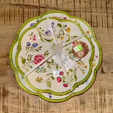 NEW NWT Shabby Chic MELAMINE DINNER & SALAD PLATES Scallop Floral 8pc Set GREEN