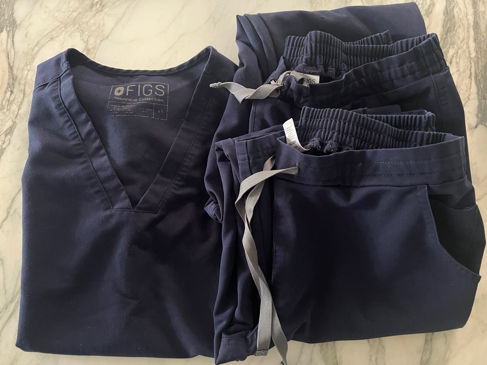 figs scrubs bundle- pants x2, top x1