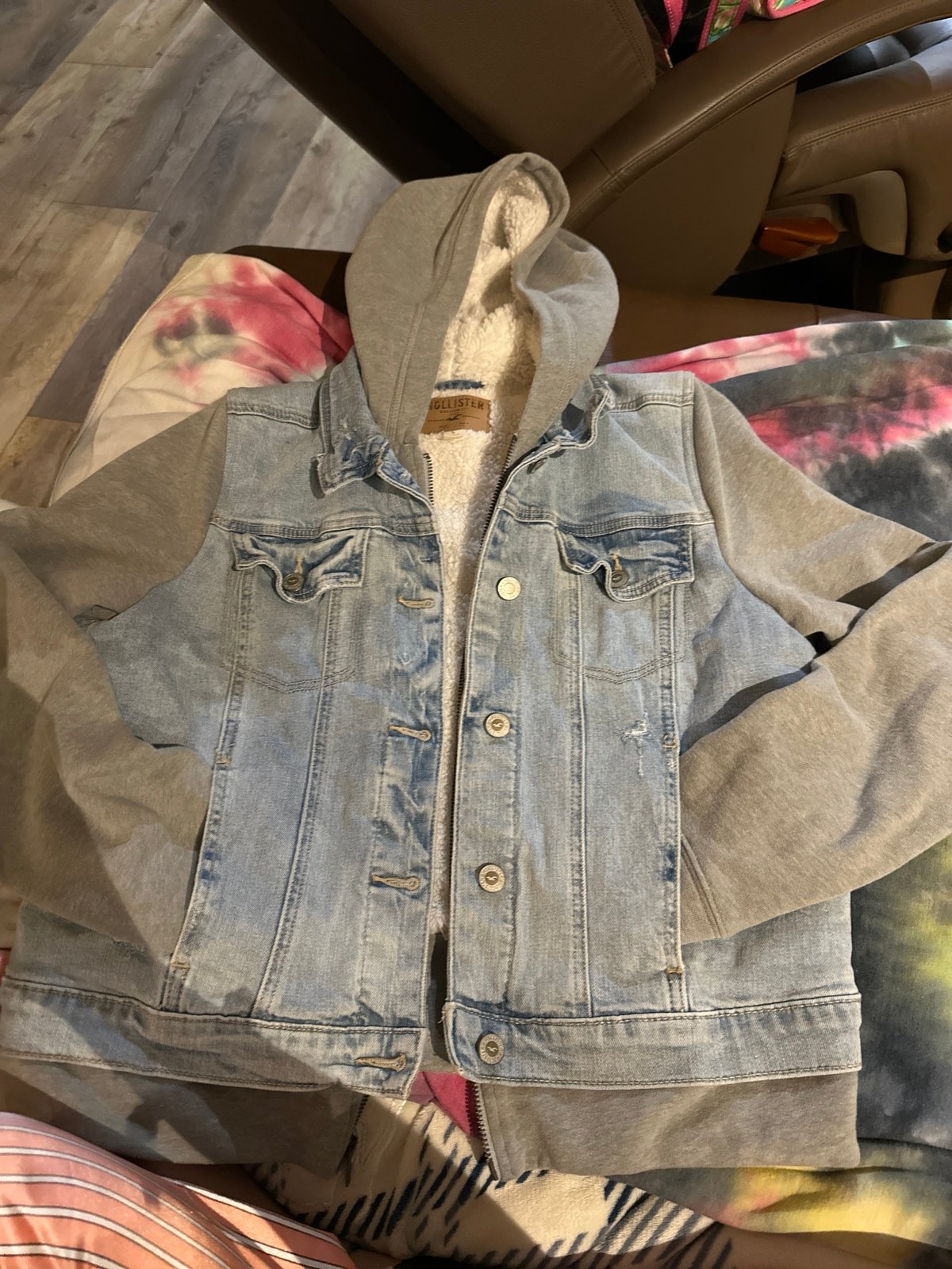 Hollister Jean Jacket size Large