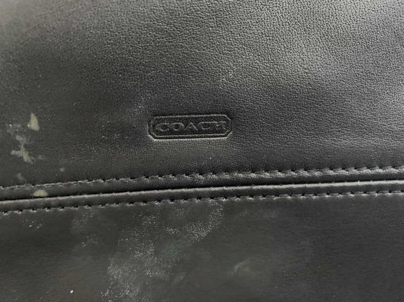 COACH travel makeup bag used - detail